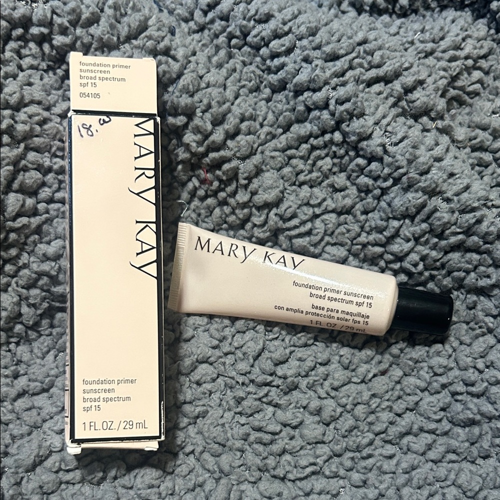 Mary Kay Primer with SPF 15 - Cream